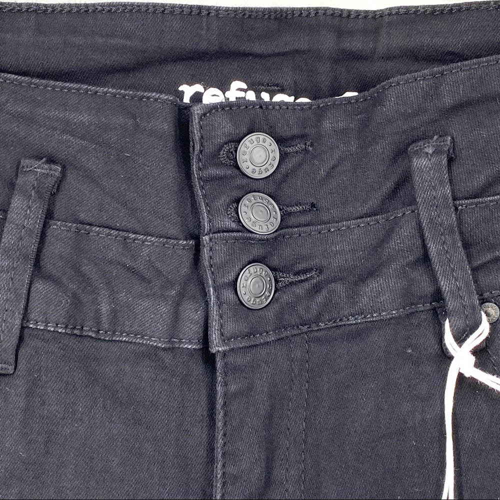 Refuge Ibiza High-Rise Push Up Distressed Jeans - Picture 5 of 9